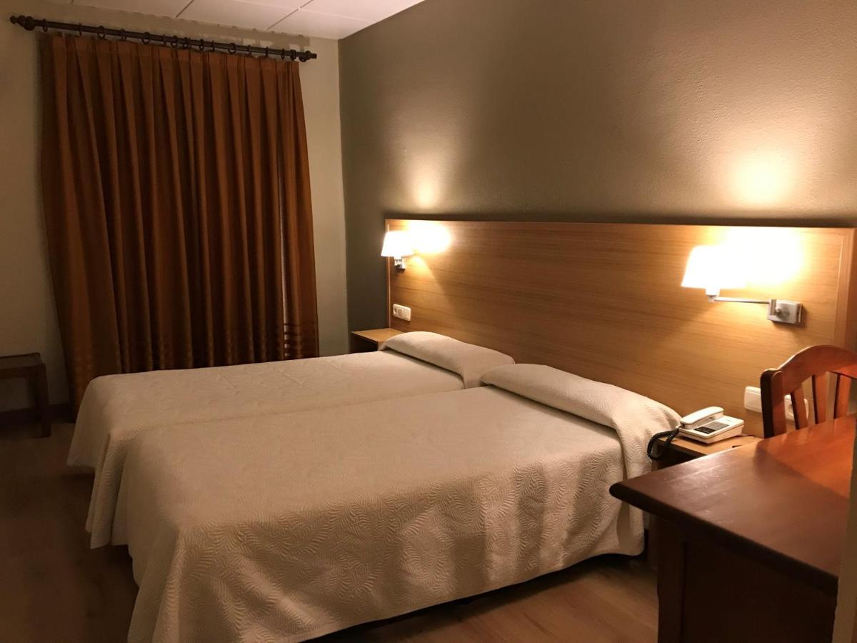 Hotel Bellavista Bellver de Cerdanya Kültér fotó